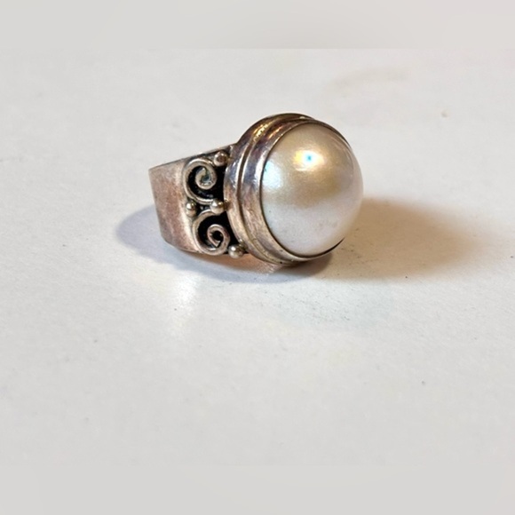 Large Vintage Mother of Pearl Sterling Silver Chunky Ring - Picture 1 of 9